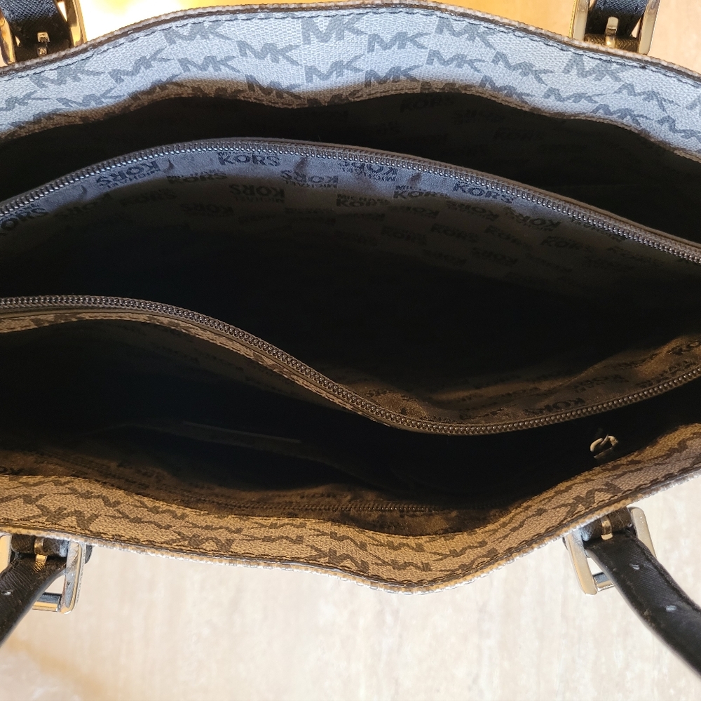 Michael Kors Jet Set Black & Gray Front Card Pocket Open Tote Shoulder Bag EUC - Picture 9 of 16